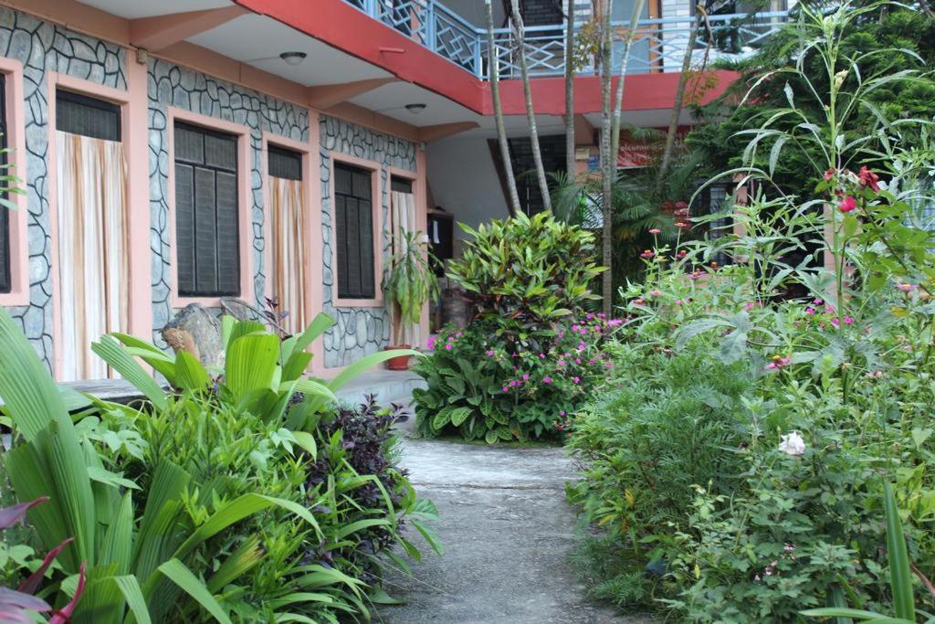 Hotel Kalpana G. House Pokhara Zewnętrze zdjęcie