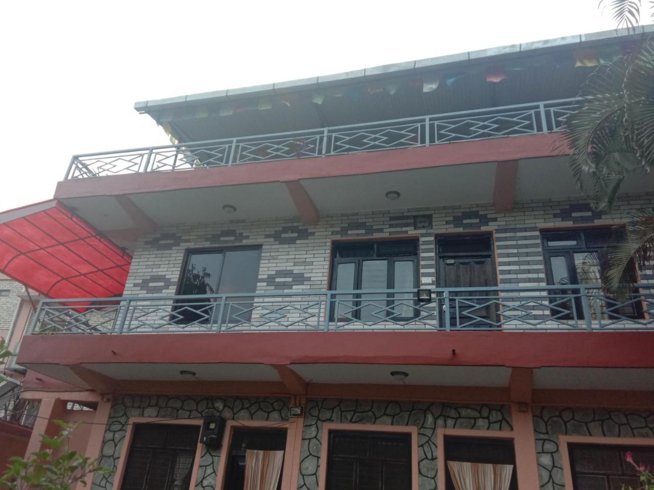 Hotel Kalpana G. House Pokhara Zewnętrze zdjęcie